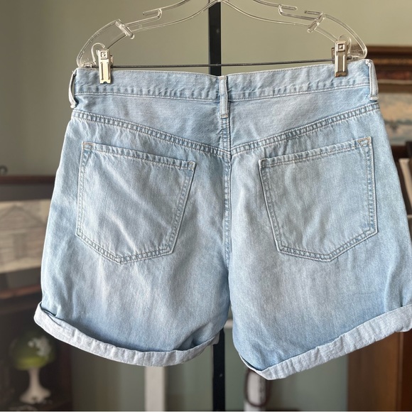 OLD NAVY SIZE 12 BOYFRIEND SHORT - Picture 4 of 15